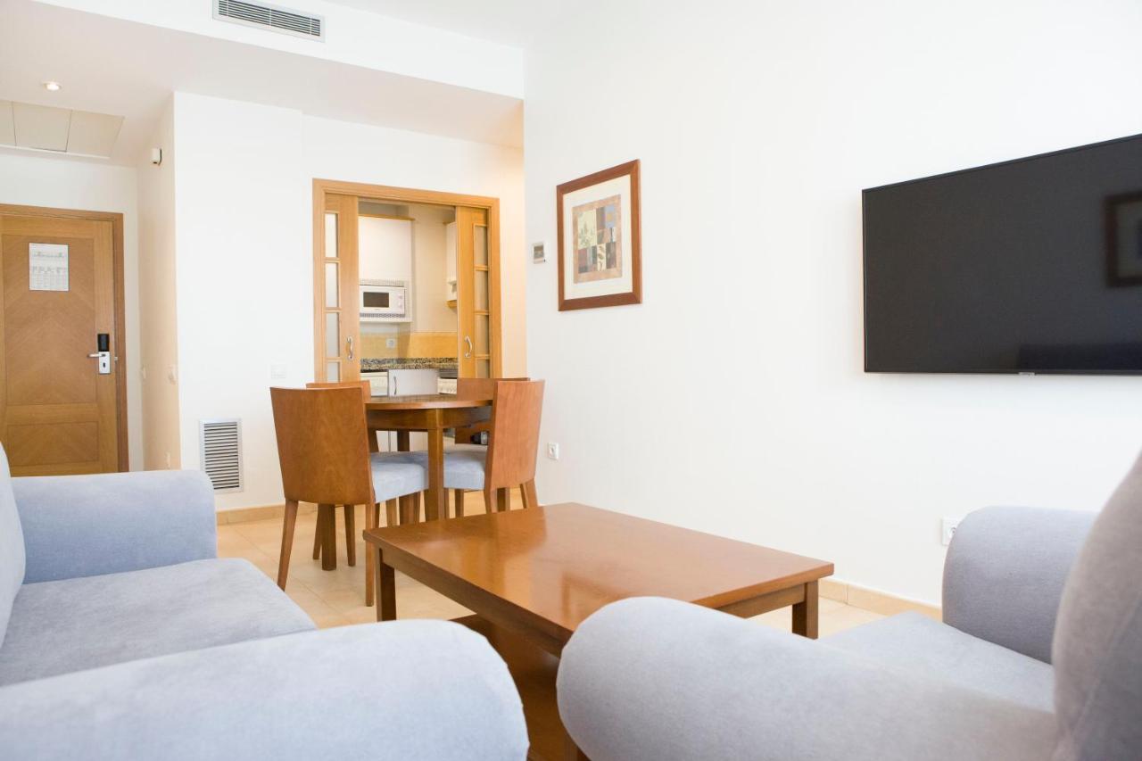 Double Room,800266419:JPEG